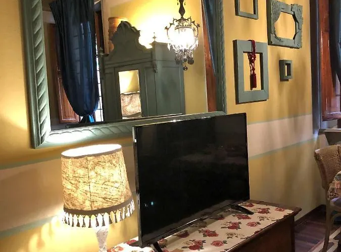 L'ape Regina דירה פררה