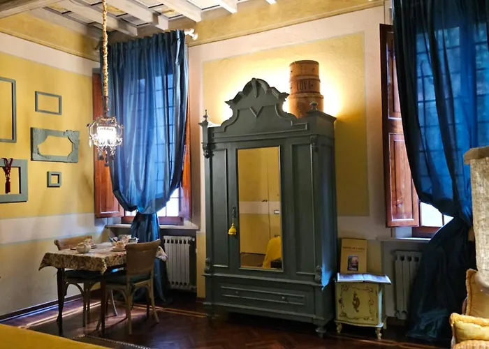 L'ape Regina * פררה