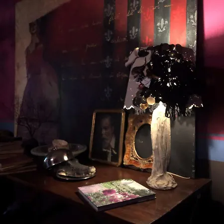 L'ape Regina * Φεράρα